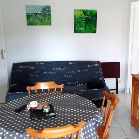 Le Bos De Montassot בית נופש Savignac-les-Églises