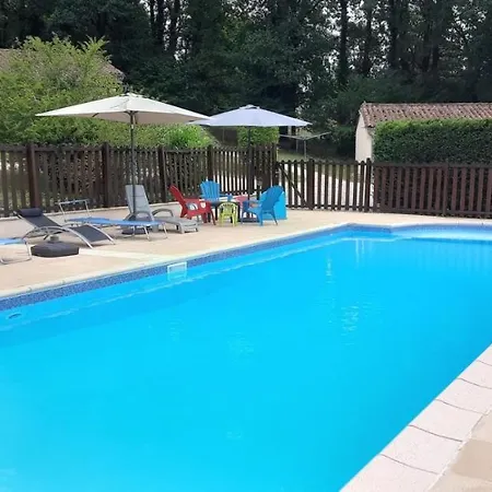 בית נופש Le Bos De Montassot Savignac-les-Églises